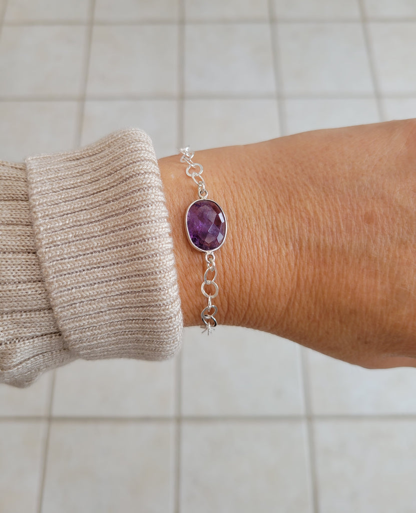 Grade A Amethyst Crystal Bead Bracelet 8mm, Purple Amethyst Bracelet,  Healing Crystals, Great Gift for Men & Women - Etsy